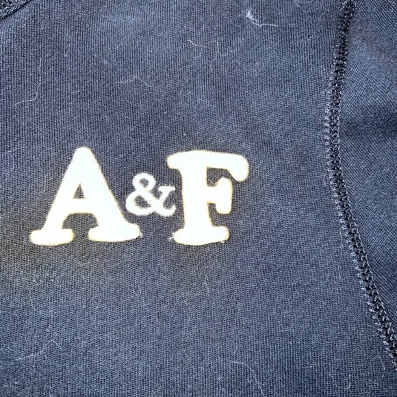Abercrombie and Fitch Long Sleeved T- Size XXL - Picture 3 of 4